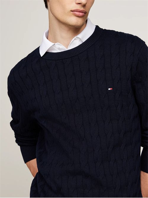 Pullover in maglia intrecciata con bandierina TOMMY HILFIGER | MW0MW33132DW5